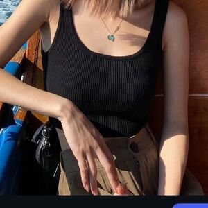 Black Ribbed Women's Crop Top